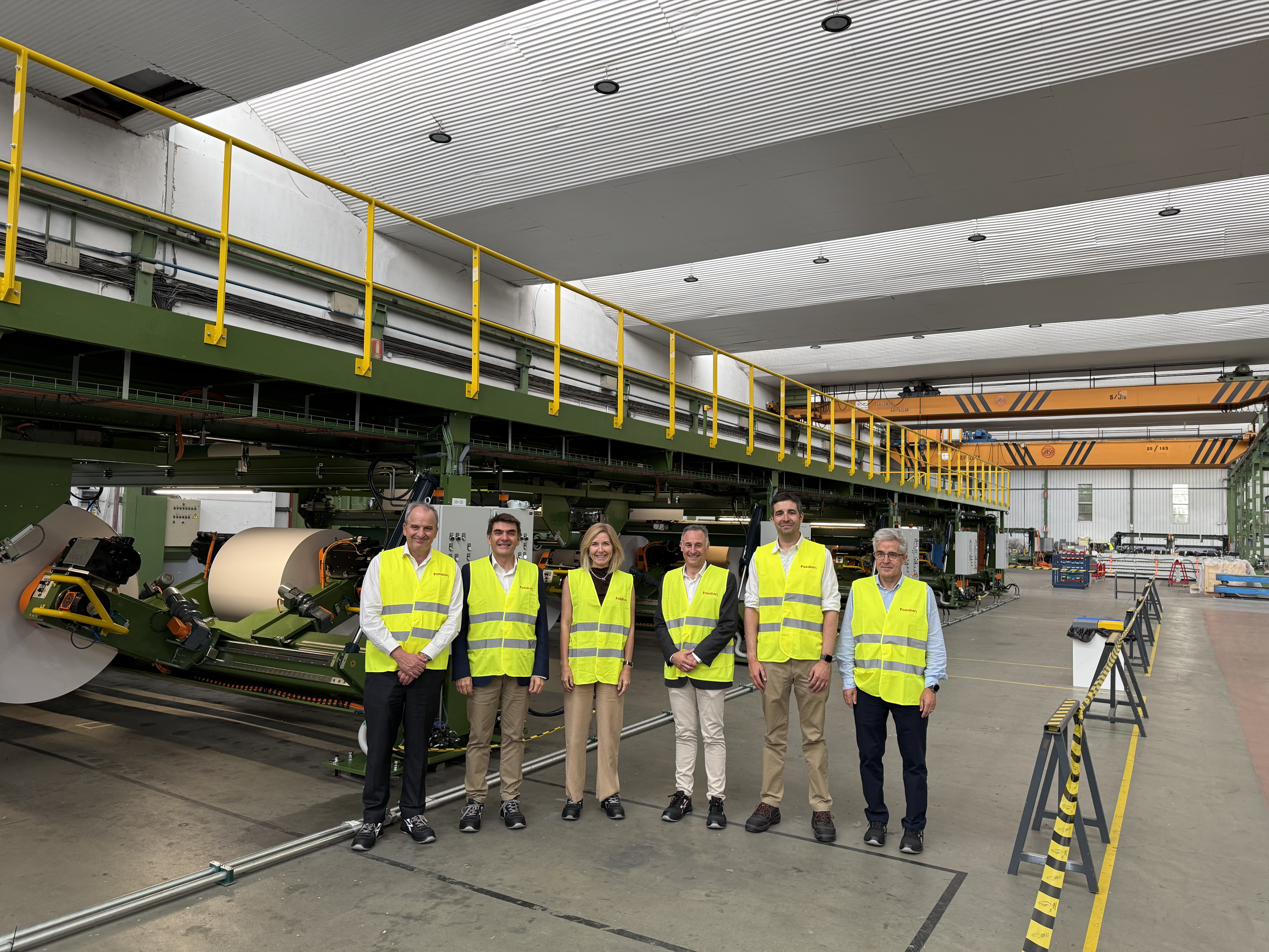 Pasaban together with FNMT during the visit to its facilities in Tolosa